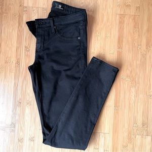 AG Jeans Legging Ankle. Super Skinny Ankle. Size 25 Regular. Black.